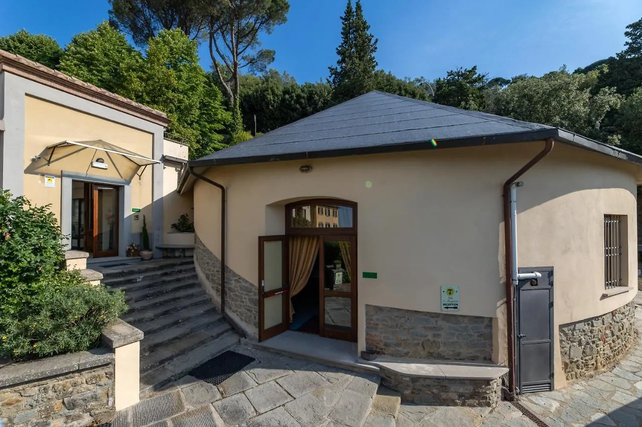 Villa Santa Margherita Cortona 2*,  Italy